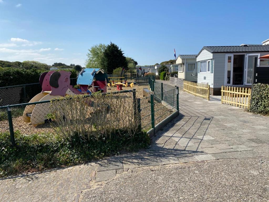 Luxe Chalet Op Camping Duindoorn, Ijmuiden Aan Zee, In De Buurt Van F1 Circuit Zandvoort En Bloemendaal Op Loopafstand Strand Экстерьер фото