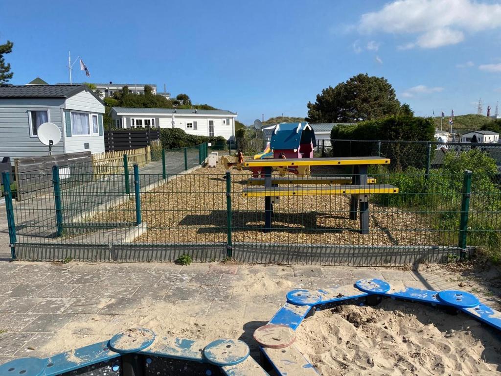 Luxe Chalet Op Camping Duindoorn, Ijmuiden Aan Zee, In De Buurt Van F1 Circuit Zandvoort En Bloemendaal Op Loopafstand Strand Экстерьер фото