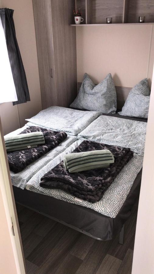 Luxe Chalet Op Camping Duindoorn, Ijmuiden Aan Zee, In De Buurt Van F1 Circuit Zandvoort En Bloemendaal Op Loopafstand Strand Экстерьер фото
